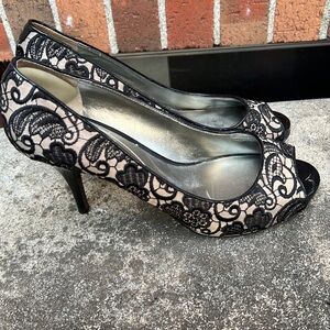 Guess lace heels